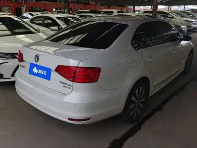 Volkswagen Sagitar 2017