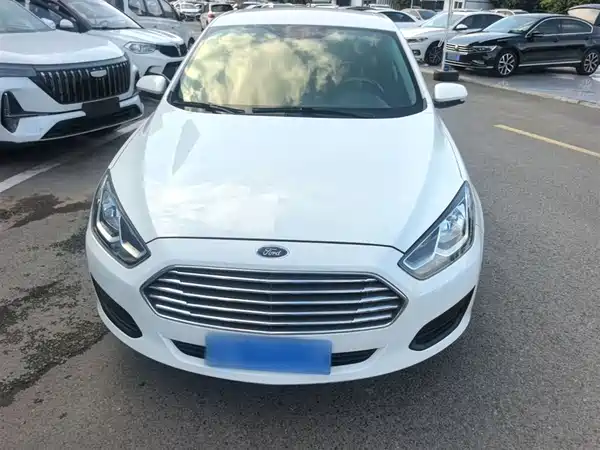Ford Escort 2017