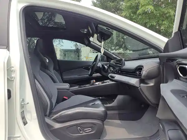 GAC Trumpchi Empow 2025