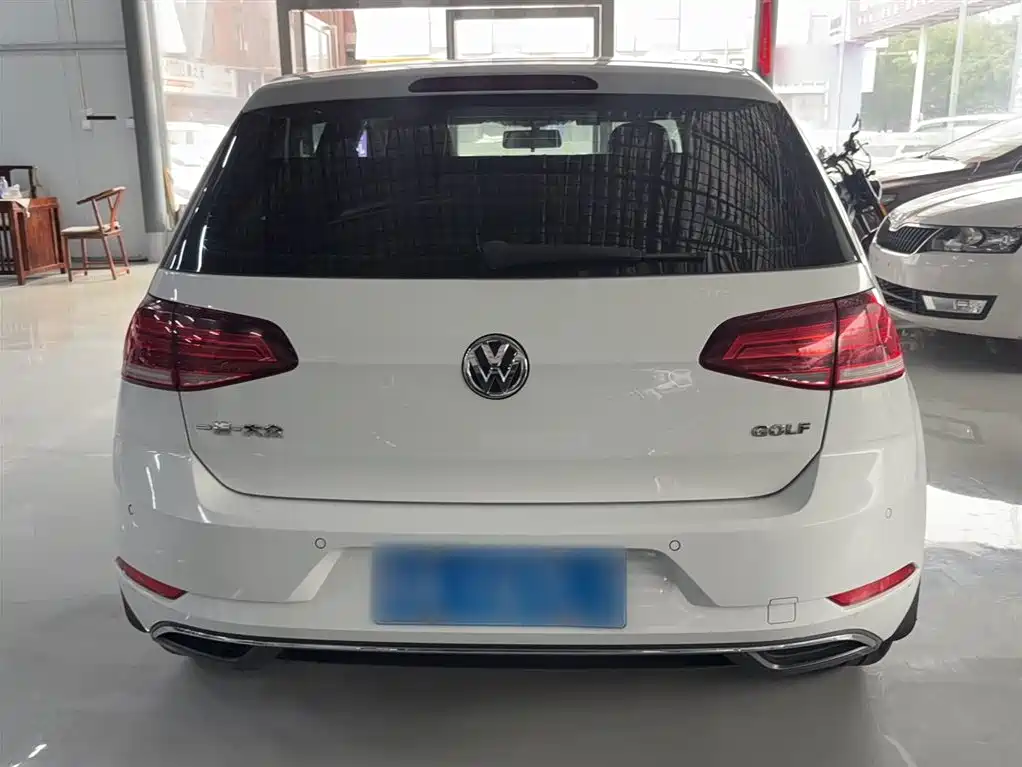 Volkswagen Golf 2018 — фото 16