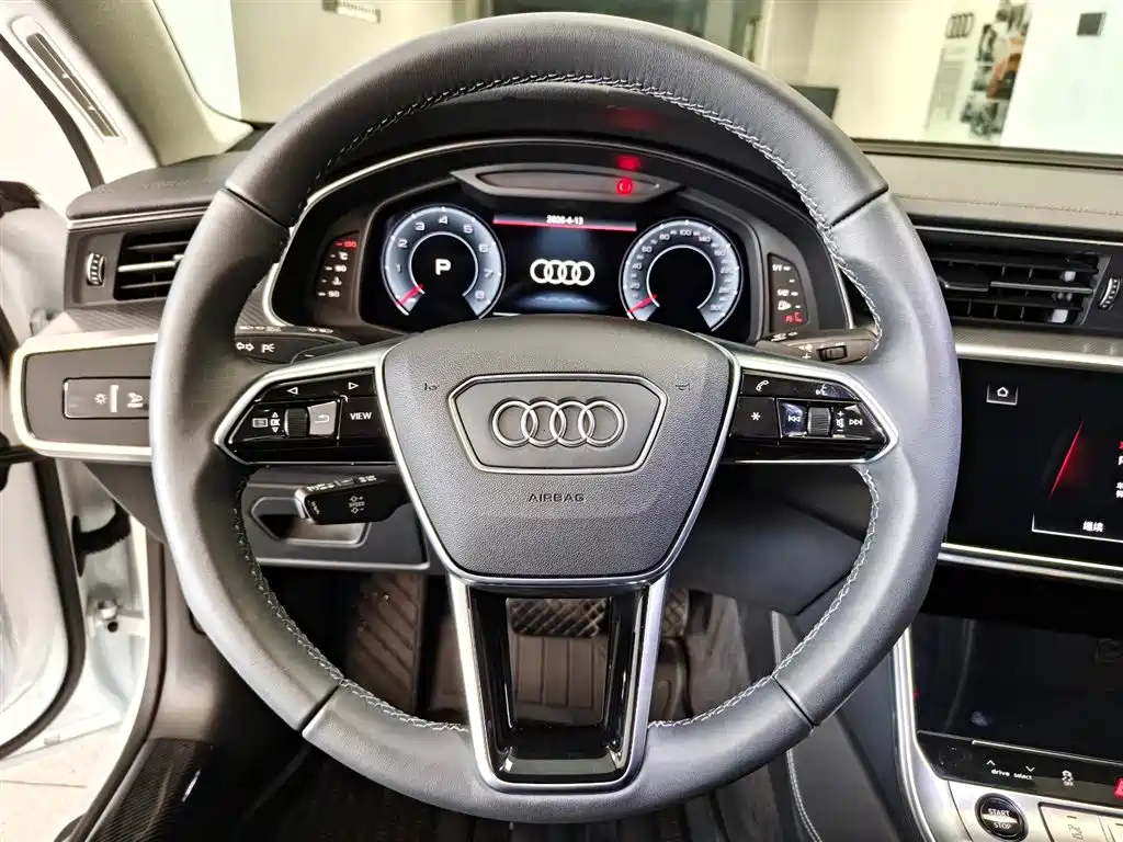 Audi A7 2025 — фото 10