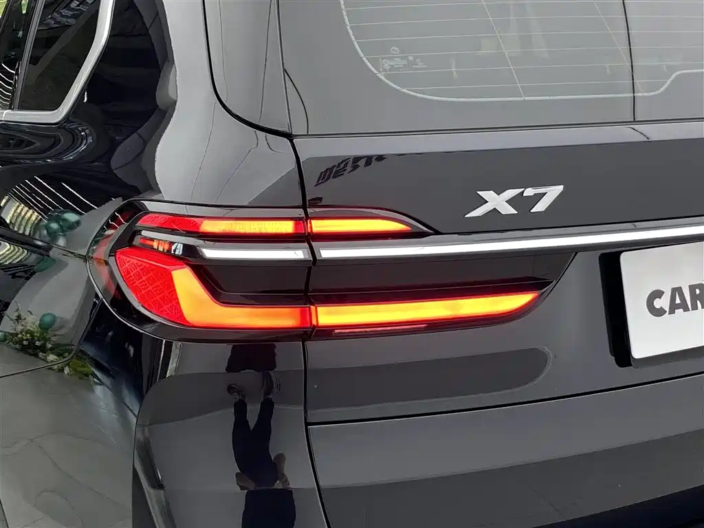 BMW X7 2024 — фото 37