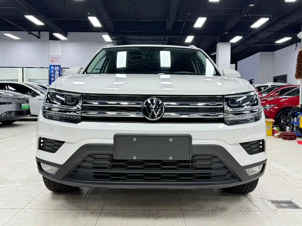 Volkswagen Tharu 2022