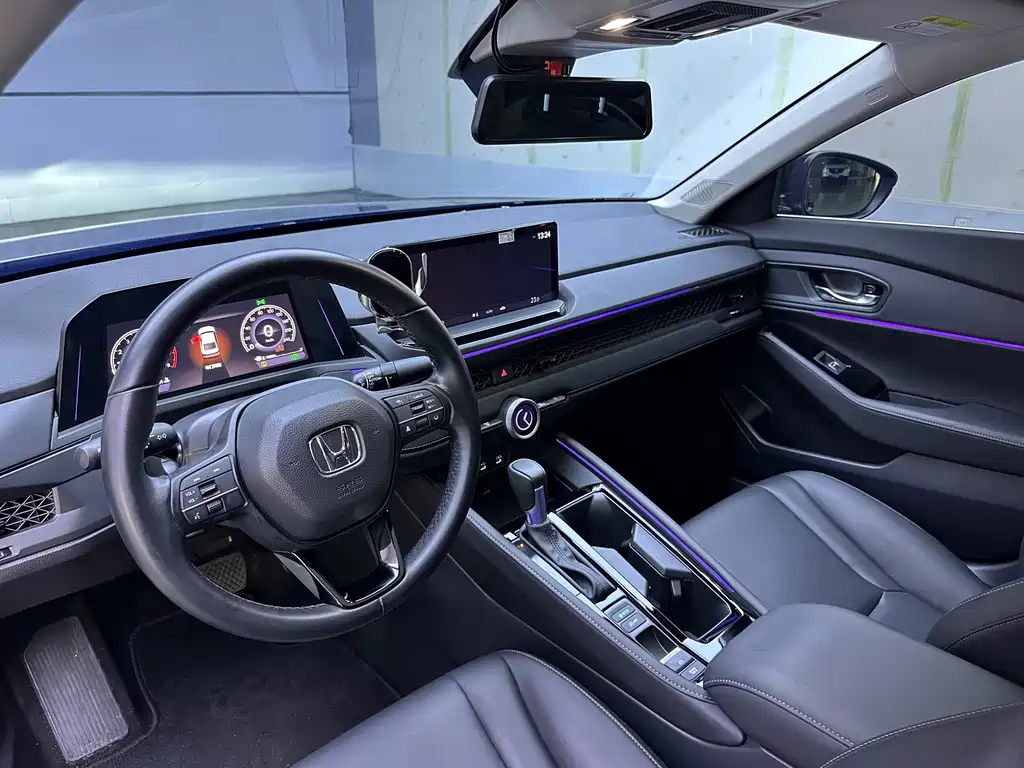 Honda Accord 2024 — фото 10
