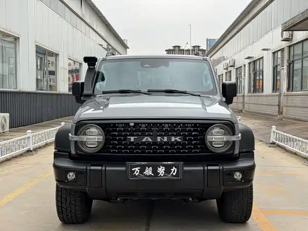 Tank 300 2021