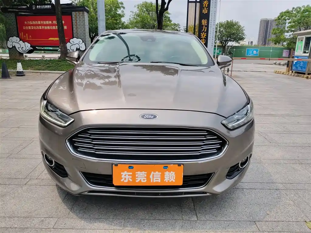 Ford Mondeo 2015 — фото 3
