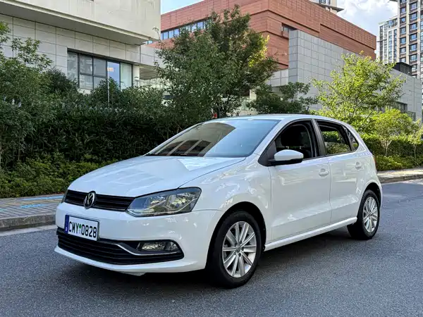 Volkswagen Polo 2014