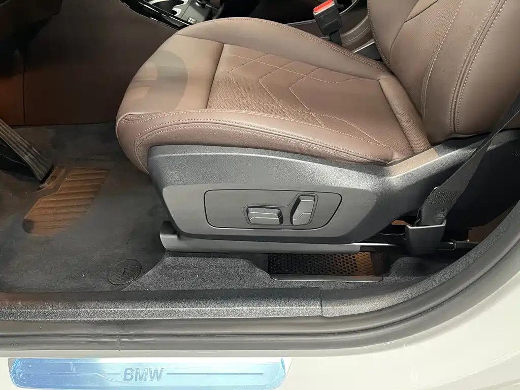BMW X1 2024 — фото 9