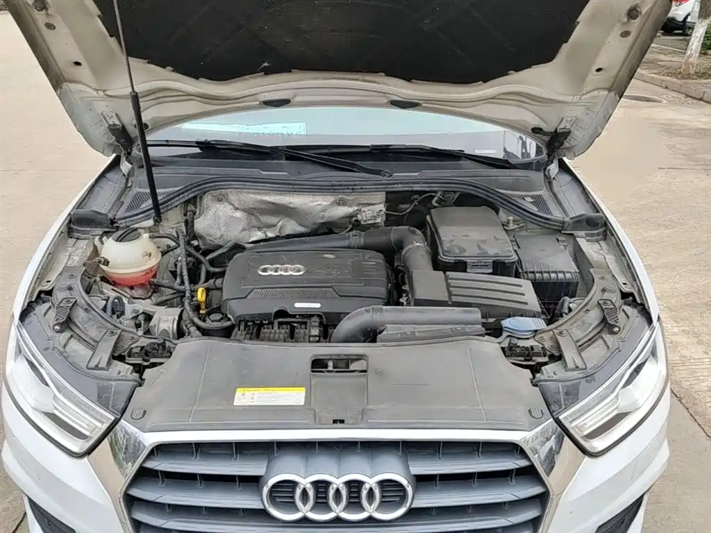 Audi Q3 2017 — фото 20