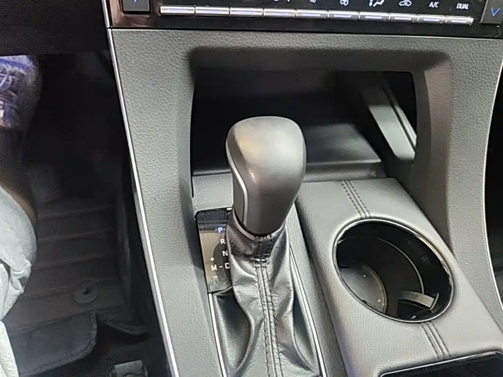Toyota Avalon 2020 — фото 14