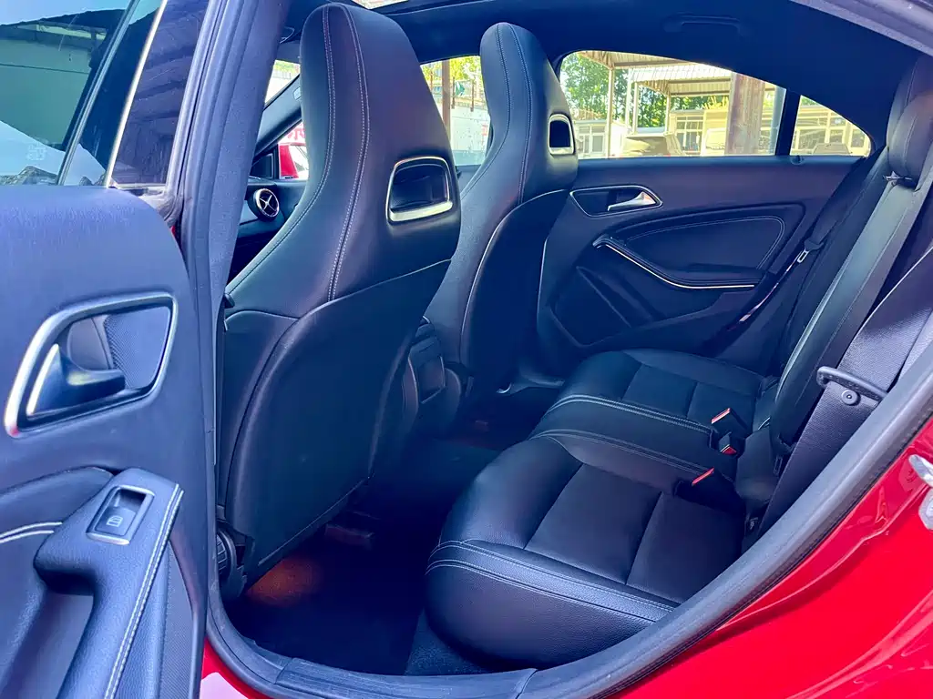 Mercedes-Benz CLA 2018 — фото 15