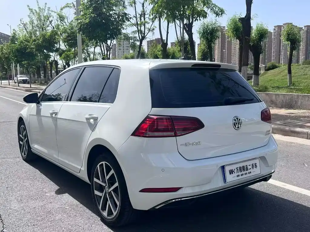 Volkswagen Golf 2020