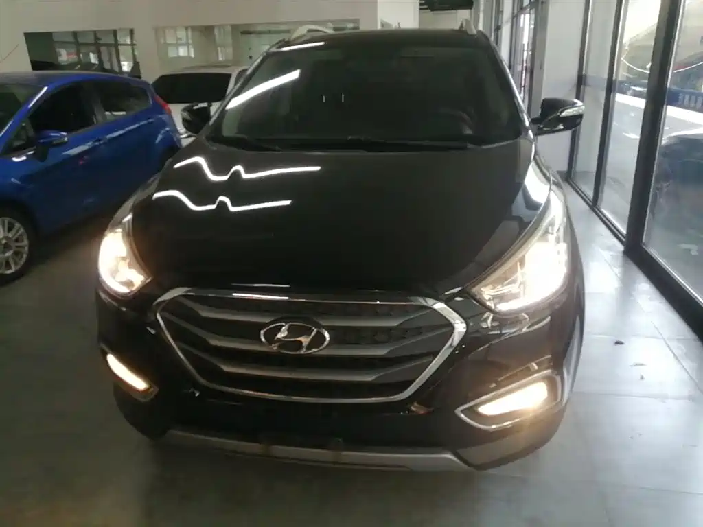 Hyundai ix35 2016 — фото 3