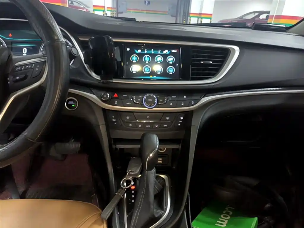 Buick Excelle 2018 — фото 13