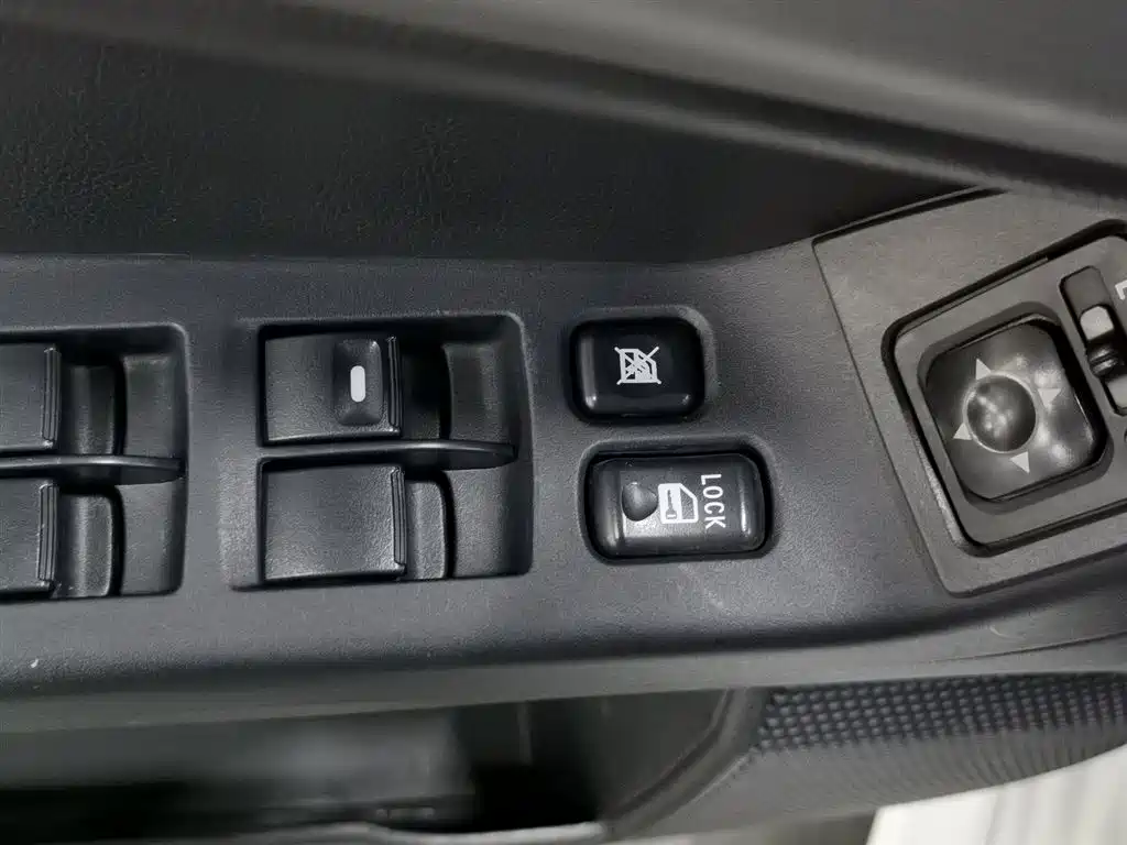 Mitsubishi Lancer EX 2015 — фото 9