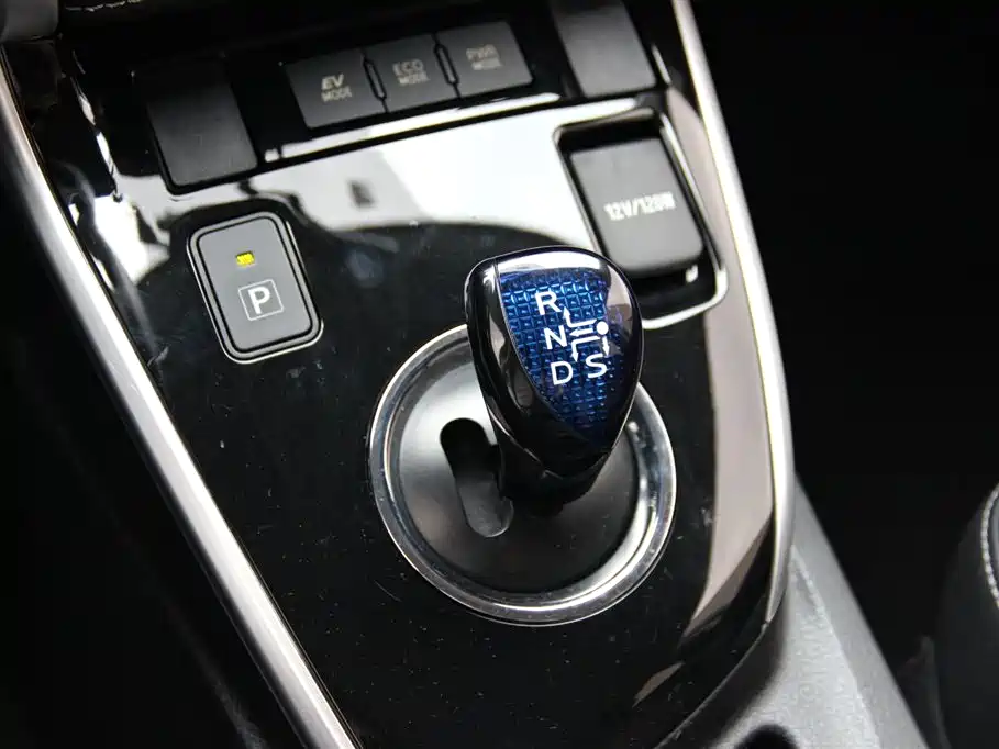 Toyota Corolla 2019 — фото 17