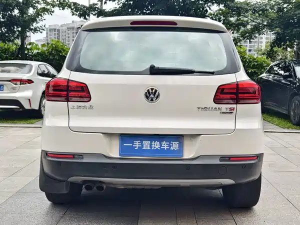 Volkswagen Tiguan 2015