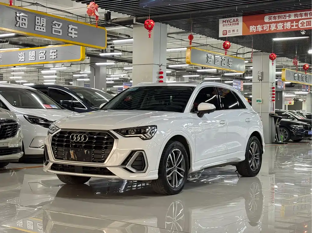 Audi Q3 2022