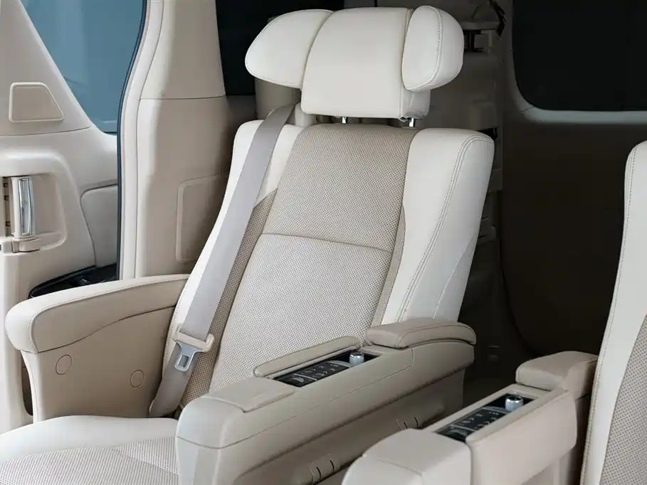 Toyota Alphard 2014 — фото 20