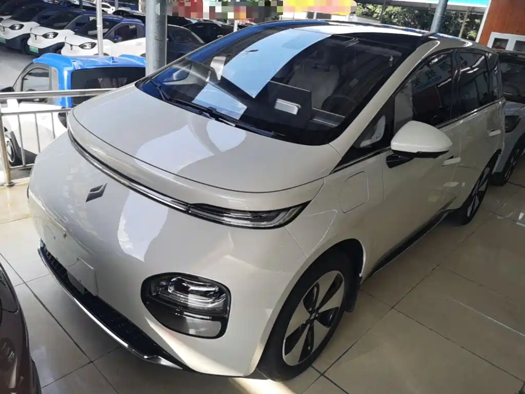Baojun Clouds 2024