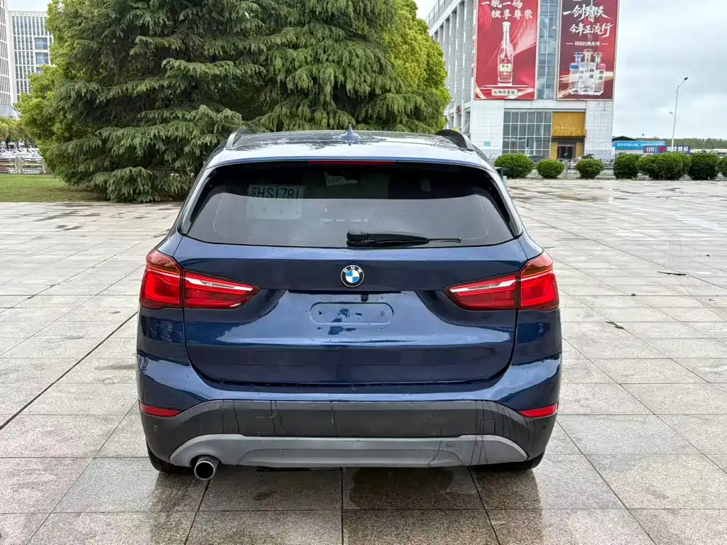 BMW X1 2018 — фото 8