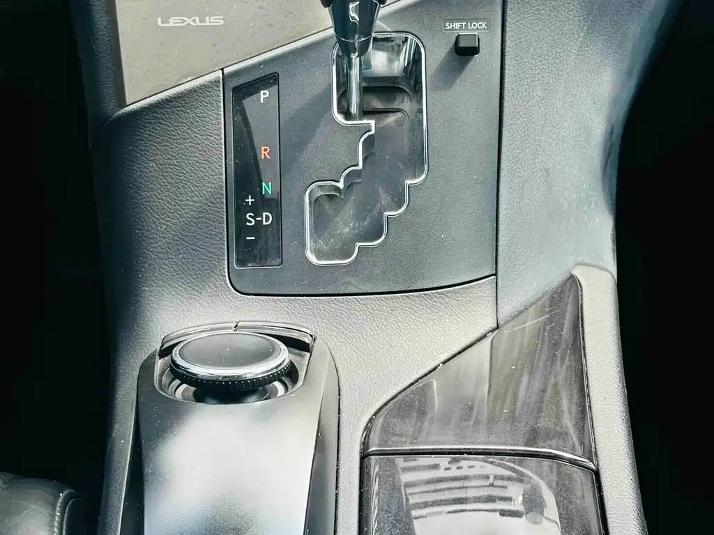 Lexus RX Classic 2015 — фото 17