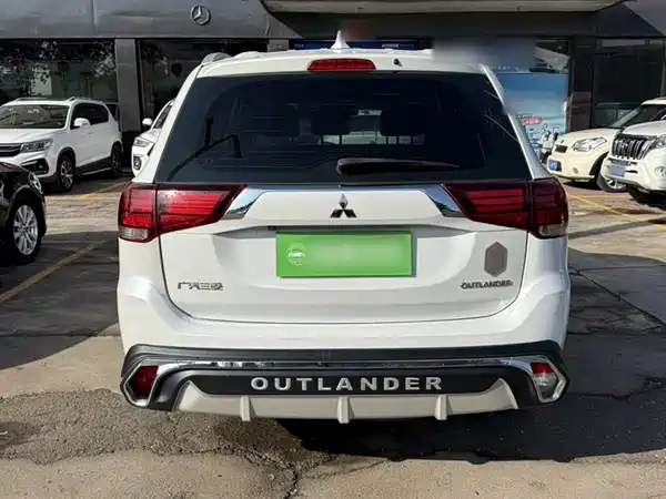 Mitsubishi Outlander 2018