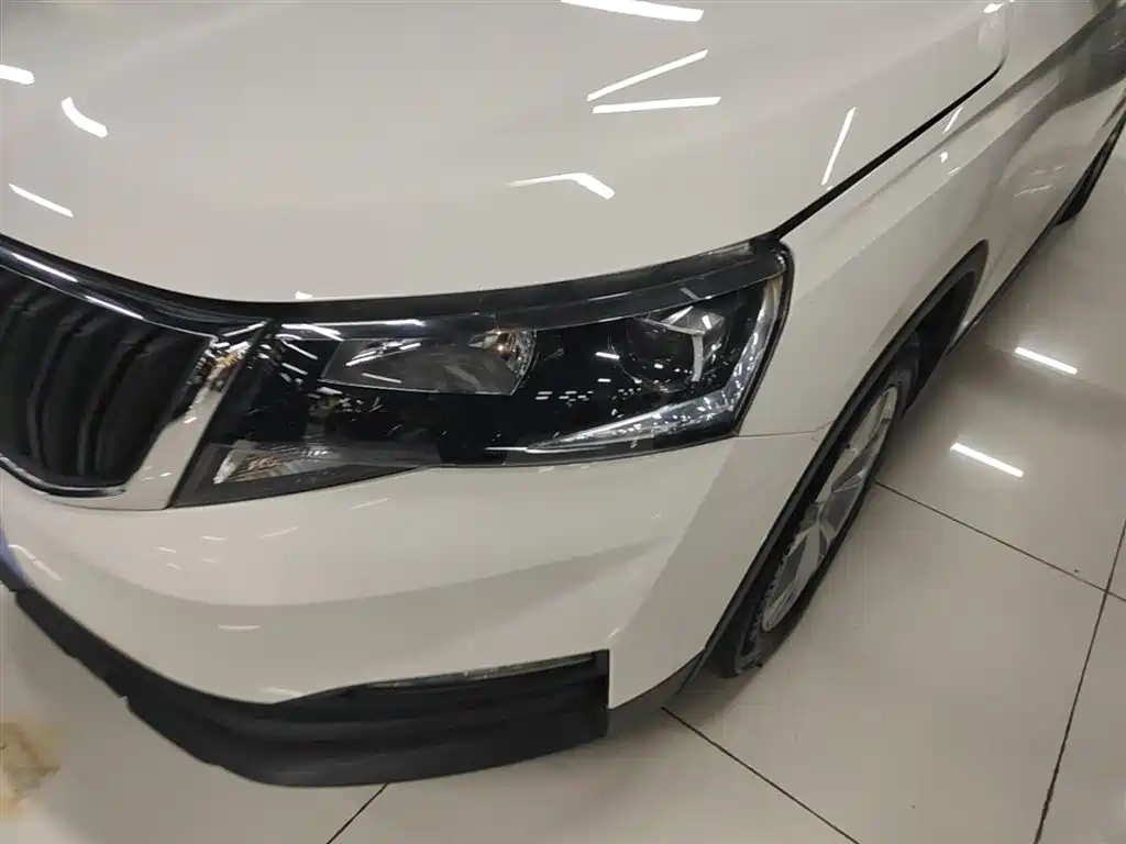 Skoda Kamiq 2020 — фото 24
