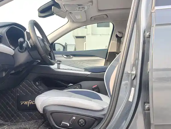 Geely Xingrui 2021