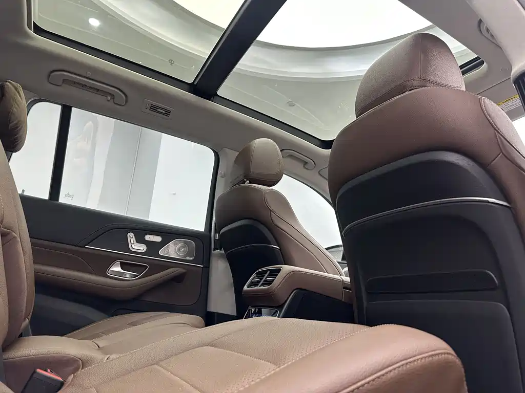 Mercedes-Benz GLS 2024 — фото 15