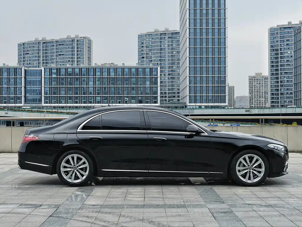 Mercedes-Benz S-Class 2023 — фото 3
