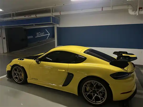 Porsche 718 2024