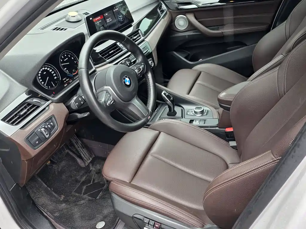 BMW X1 2022 — фото 7