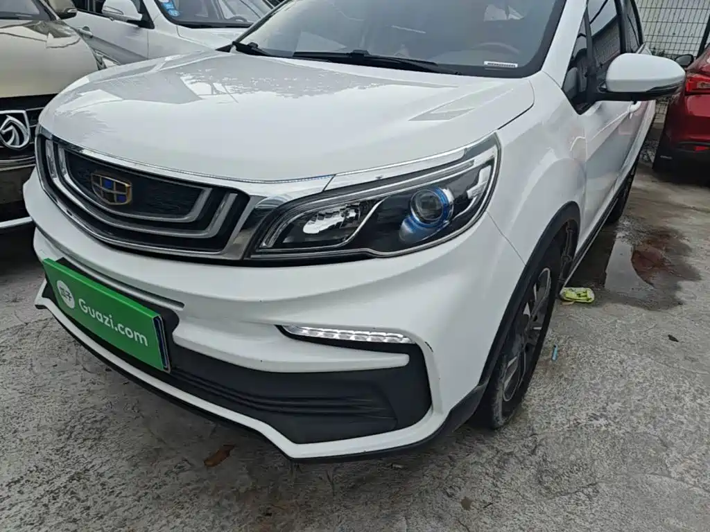 Geely Vision X3 2020 — фото 24