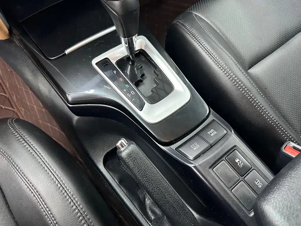 Toyota Fortuner 2019 — фото 17