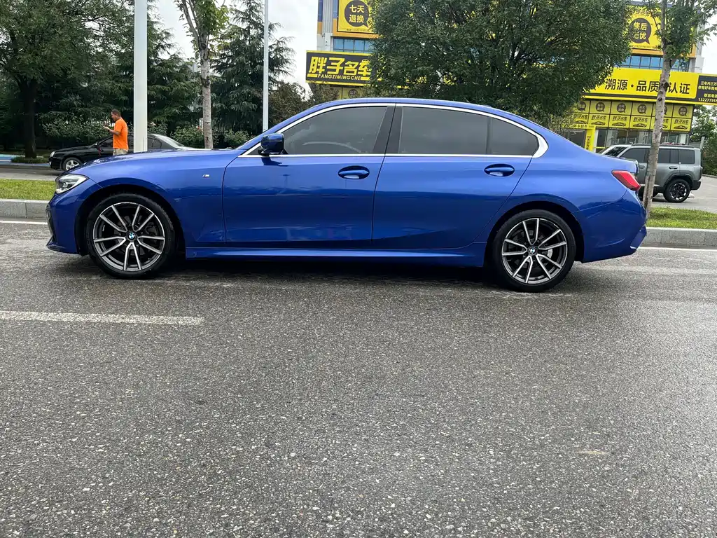 BMW 3 Series 2020 — фото 16