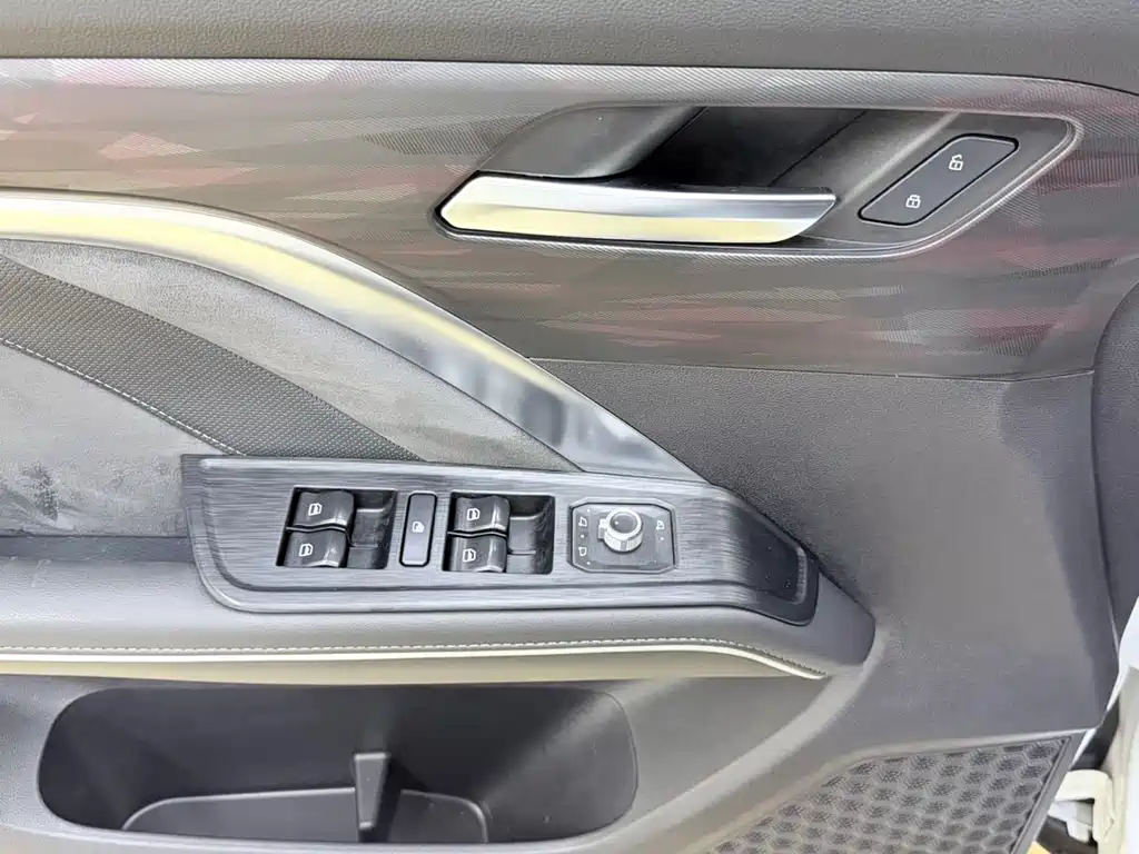 Haval H6 2023 — фото 10