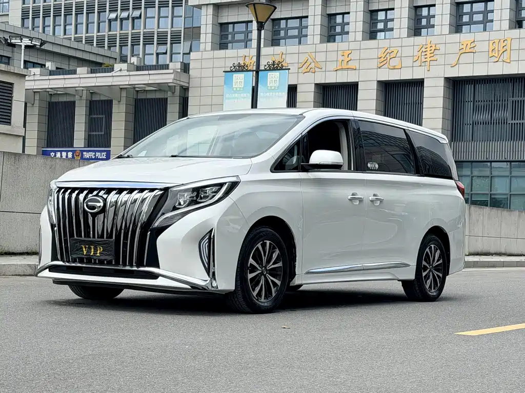GAC Motor Trumpchi M8 2023 — фото 1