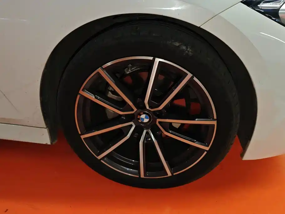 BMW 3 Series 2023