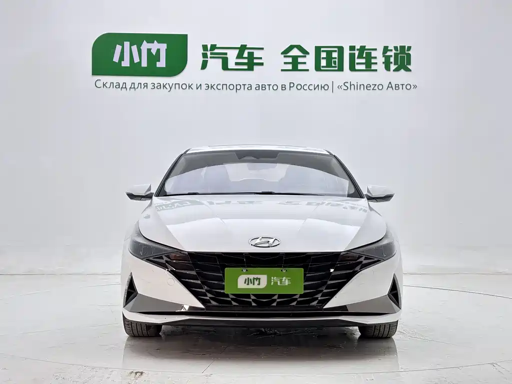 Hyundai Elantra 2023