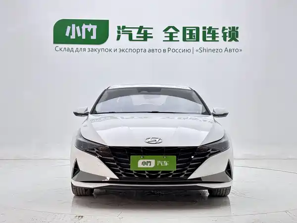 Hyundai Elantra 2023