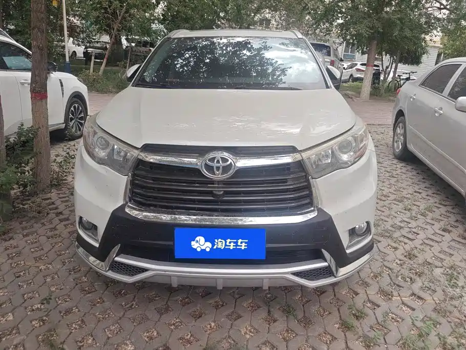 Toyota Highlander 2017 — фото 2