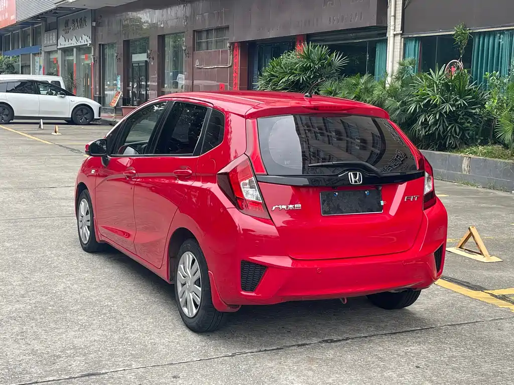 Honda Fit 2017 — фото 9