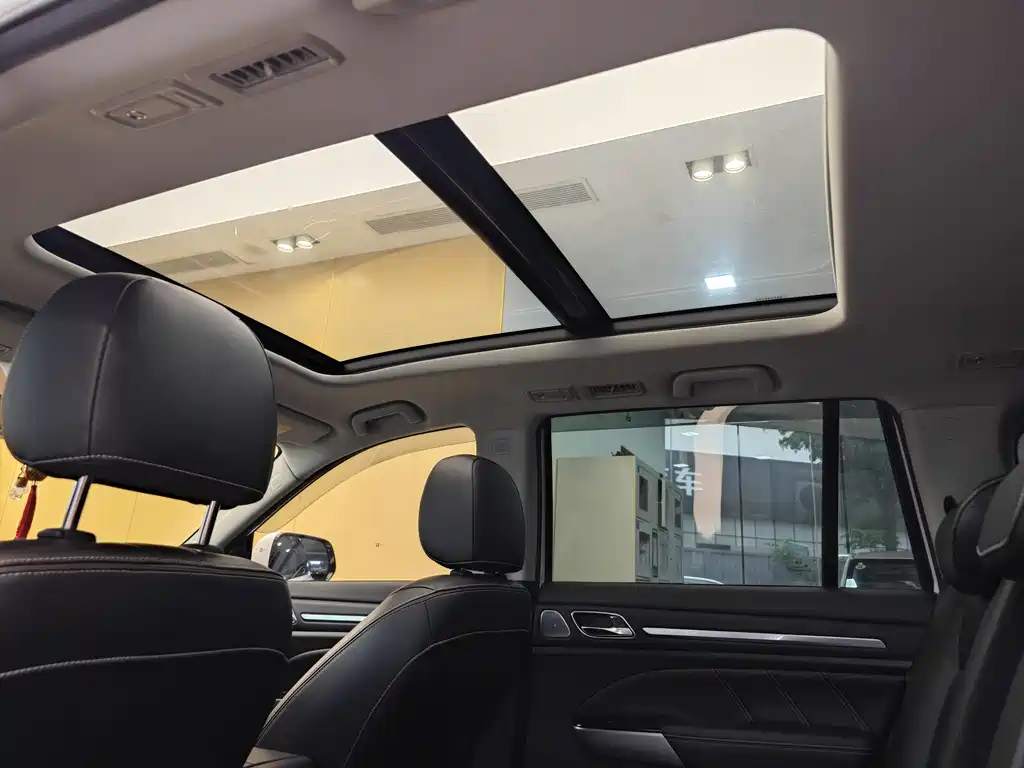 GAC Motor Trumpchi GS8 2020 — фото 24