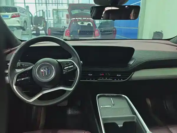 Buick LaCrosse 2024
