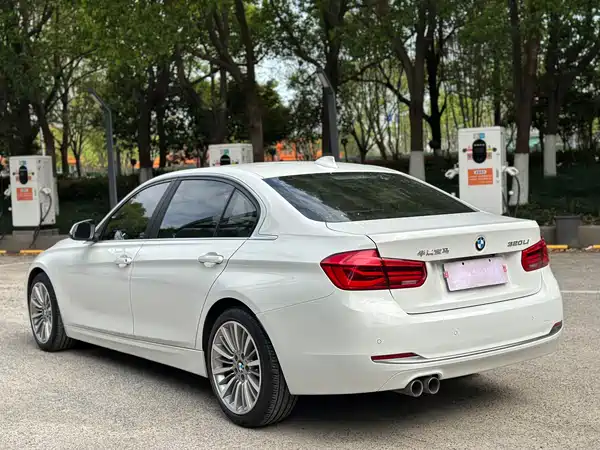 BMW 3 Series 2018