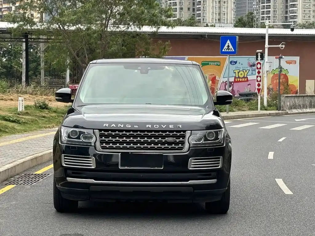 Land Rover Range Rover 2018 — фото 3