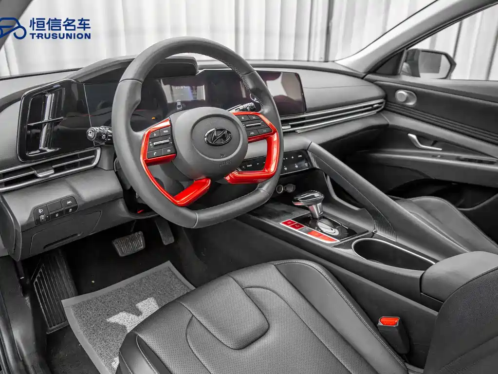 Hyundai Elantra 2021 — фото 10