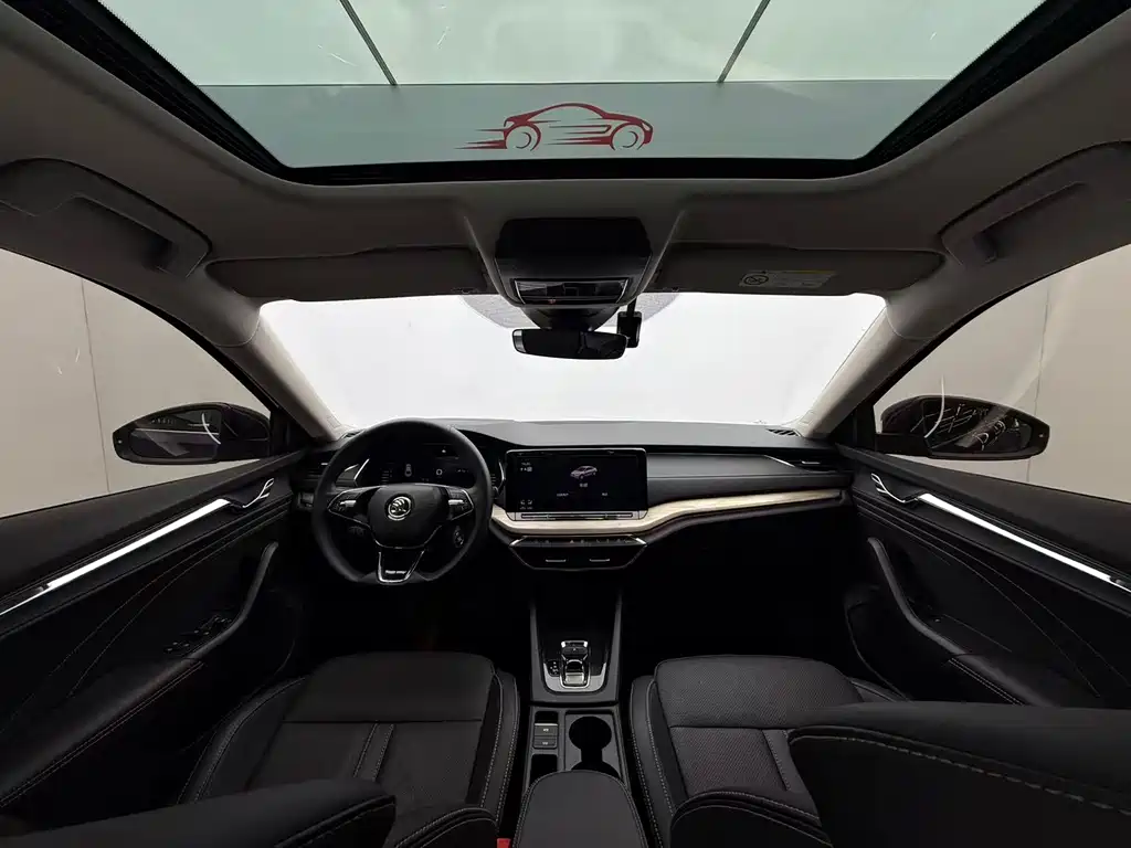 Skoda Octavia 2021 — фото 18