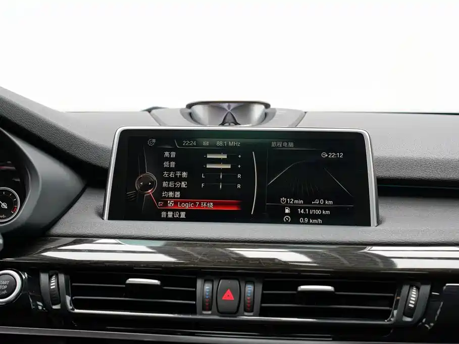 BMW X5 2016 — фото 19